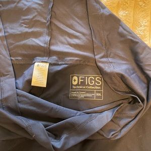 Figs maternity scrub pants